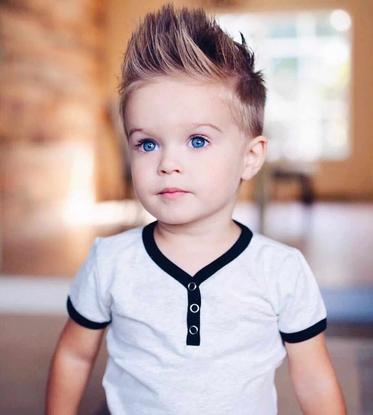 Прически мальчикам 3 года фото Henley Ringer Tee Kids hairstyles, Little boy haircuts, Little boy hairstyles