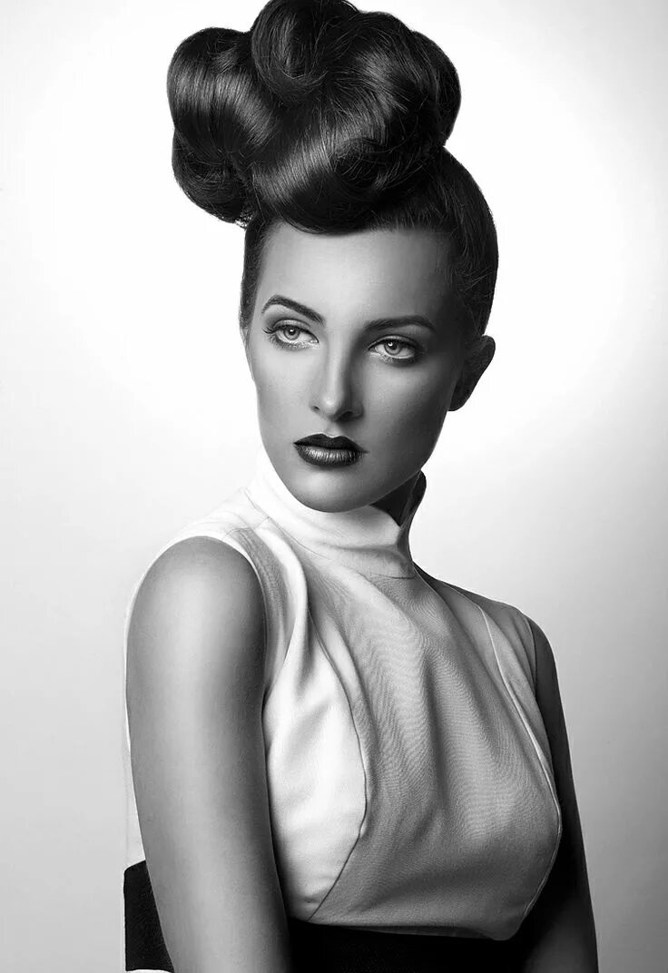 Прически модели фото Hair Editorial High fashion hair, Hair art photography, Artistic hair