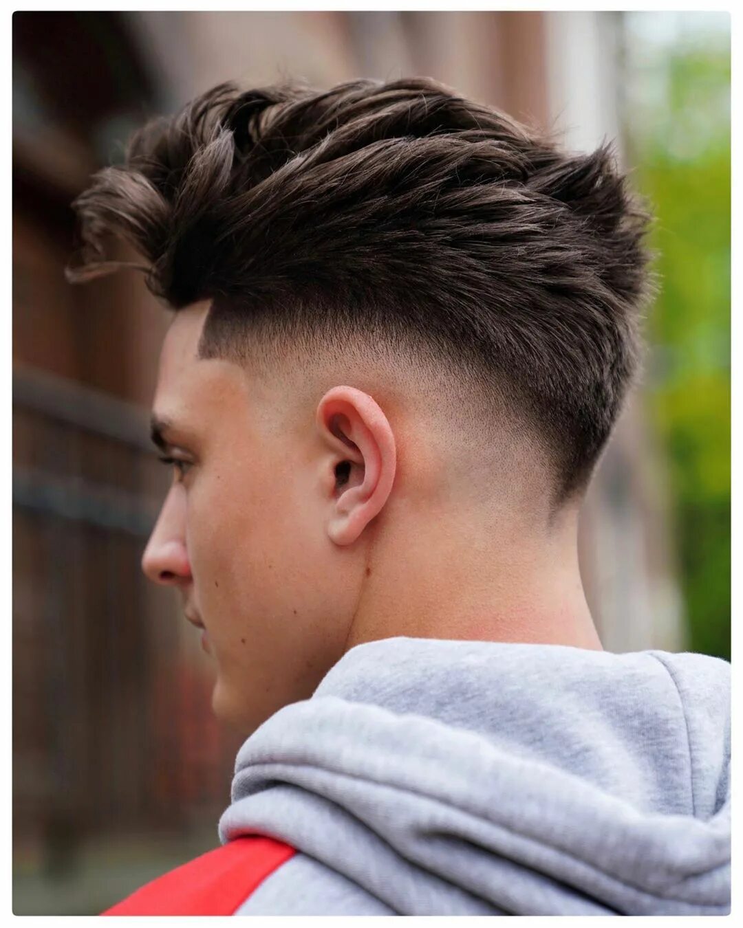 Прически молодежи 2024 20+ Modern Haircuts For Men: 2024 Trends Cool hairstyles for men, Hipster hairst