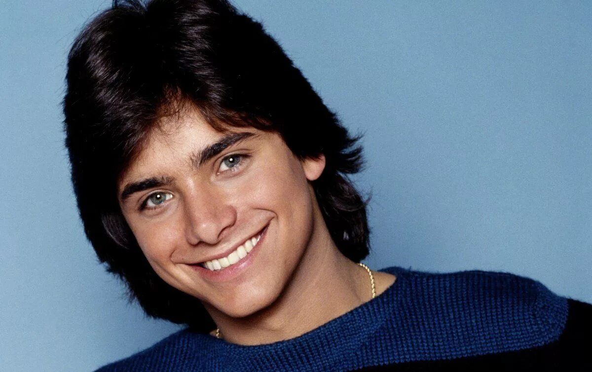 Прически мужчин 80 годов John Stamos: From band geek to '80s teen idol - Click Americana Homem vintage, T