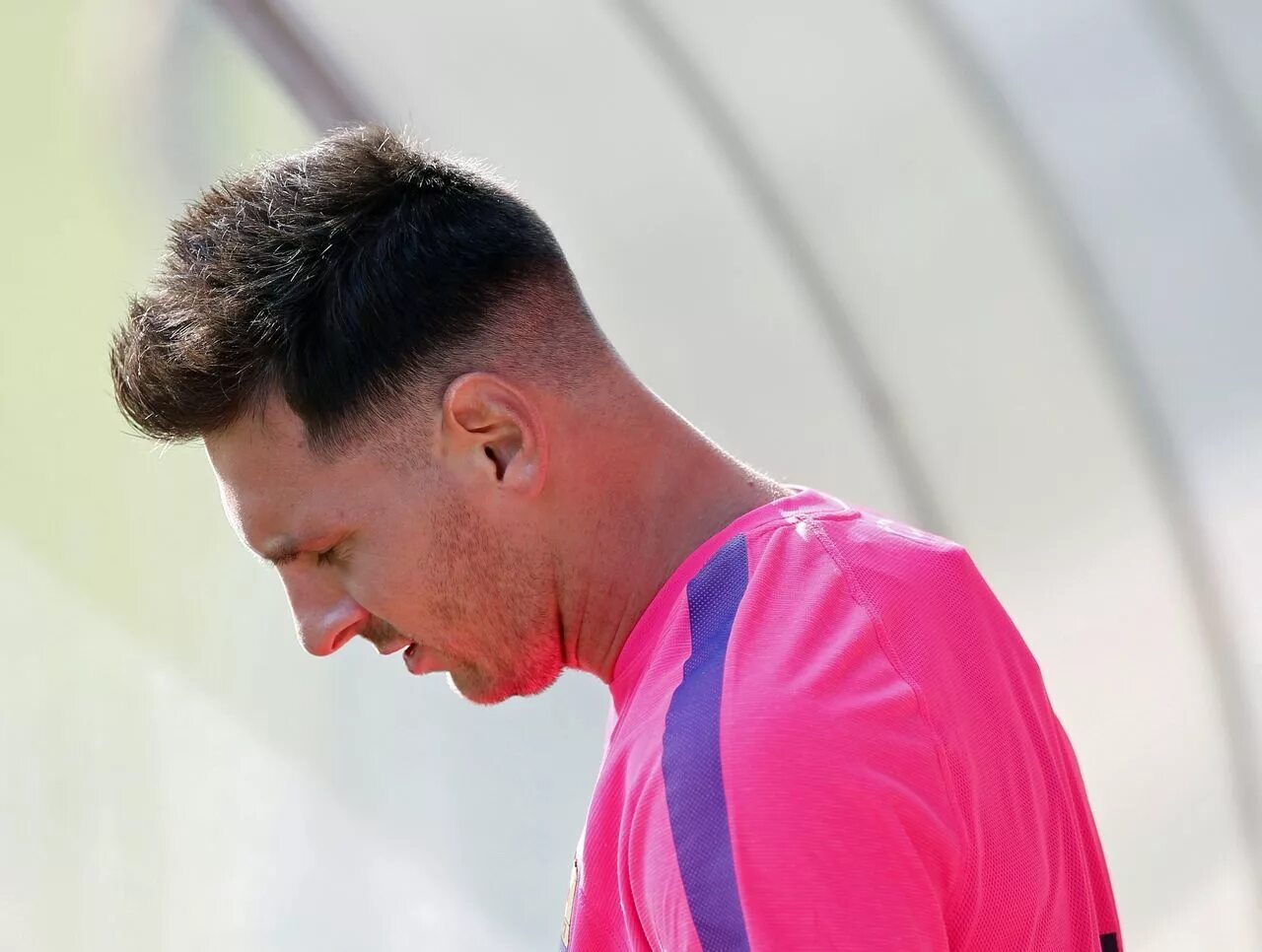 Прически мужские месси PHOTO: Lionel Messi gets an awful new haircut theScore.com