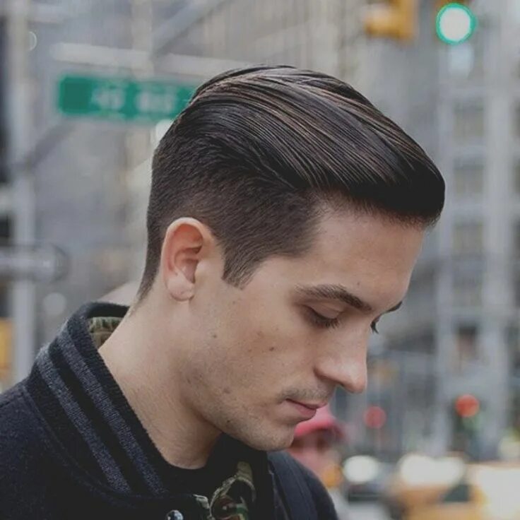 Прически мужские по бокам убраны Pin on Hair Cuts Mens hairstyles thick hair, Haircut names for men, Comb over fa