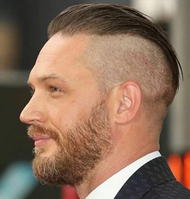 Прически мужские с залысинами по бокам Tom Hardy Dinkirk Premiere Tom hardy haircut, Tom hardy, Tom hardy beard