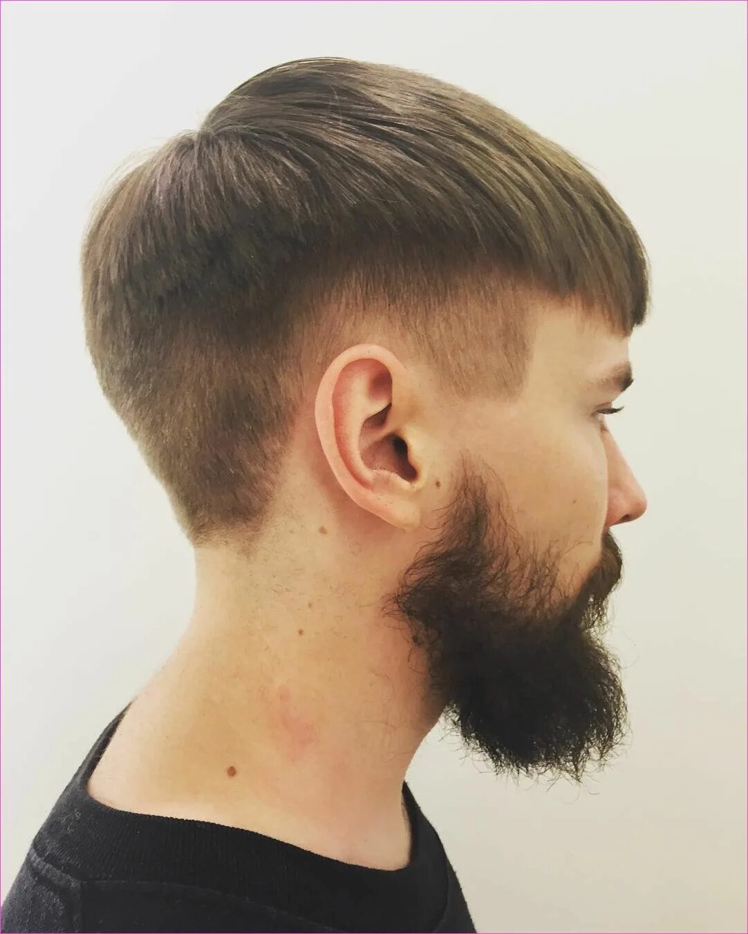 Прически мужские шапочка с переходом Incredible Bowl Haircuts für 2019 Bowl cut, Mens hairstyles, Haircuts for men