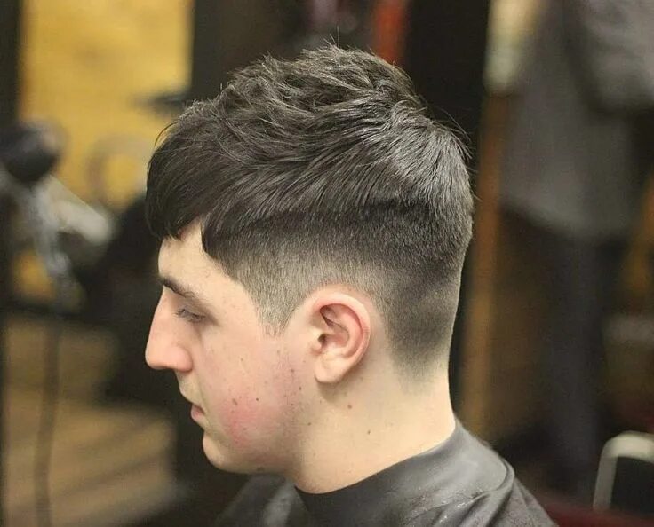 Прически мужские снизу коротко сверху длинно 31+ Best Short Haircuts For Men: Super Cool Styles For 2020 Hombre moderno, Curt