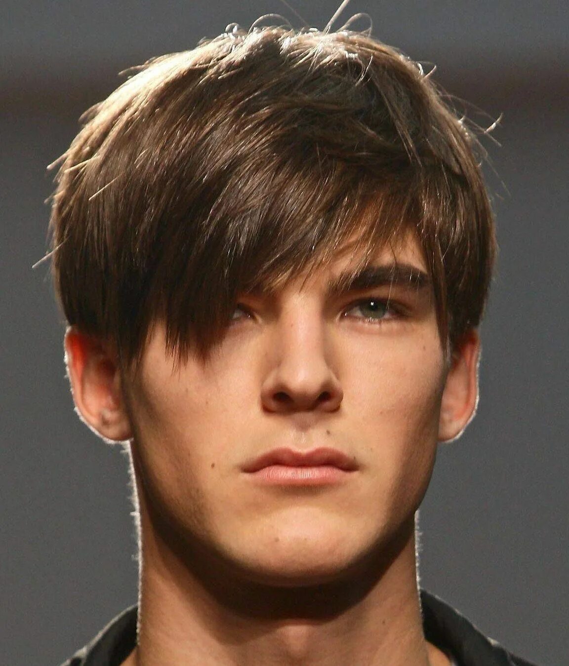 Pin by Fi on Männer frisuren Mens hairstyles medium, Mens medium length hairstyl