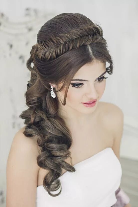 Прически на длинные волосы 15 Fishtail headband wedding hairstyle bridal hairstyle Long hair styles, Medium ha