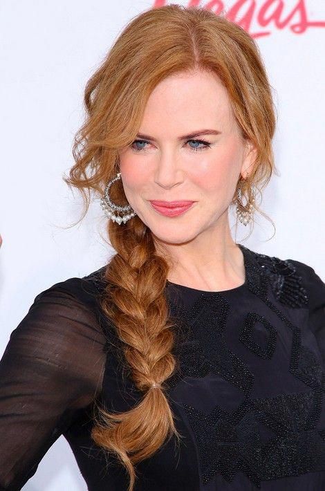 Прически на длинные волосы 40 Copper Hair: Messy Side Braided Hairstyle for Women - Nicole Kidman's Hairstyle 