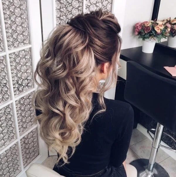 Прически на длинные волосы мода 2024 Good evening who can 31 do a hairstyle ?☺ Like this one? 2022 Подслушано Черемуш