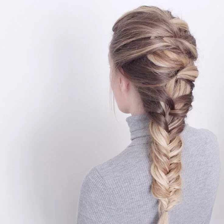 Прически на длинные волосы рыбий Messy French fishtail braid Braided hairstyles easy, Fish tail braid, Hair style