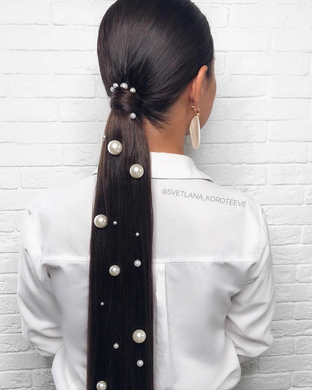 Прически на длинные волосы со стразами 30 Instagram-Worthy Hairstyles To Try In April Long hair styles, Bridal hair pin