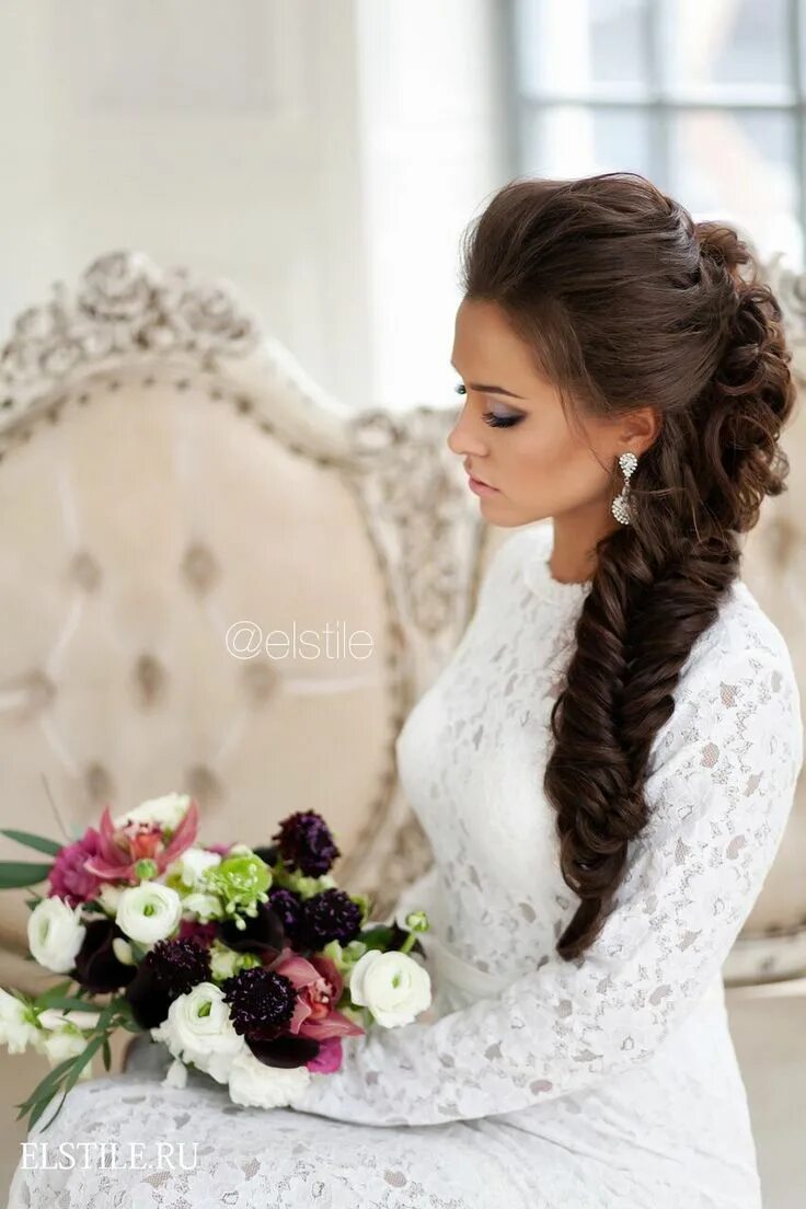 Прически на длинные волосы свадьба фото Lovely bridal look Make up, hairstyles . Wedding hairstyles, Braided hairstyles 