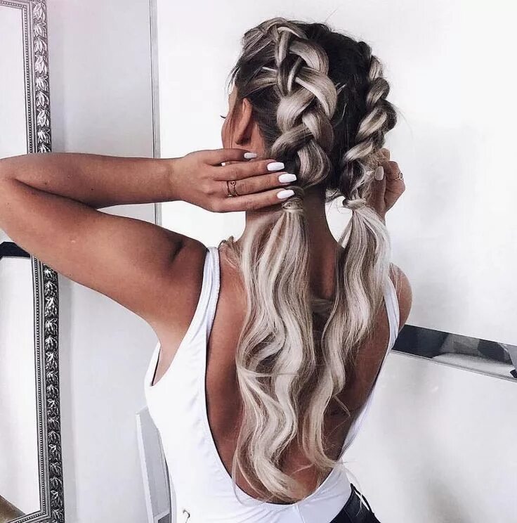 Прически на длинные волосы взрослым Penteado feminino Pinterest hair, Thick hair styles, Long hair styles