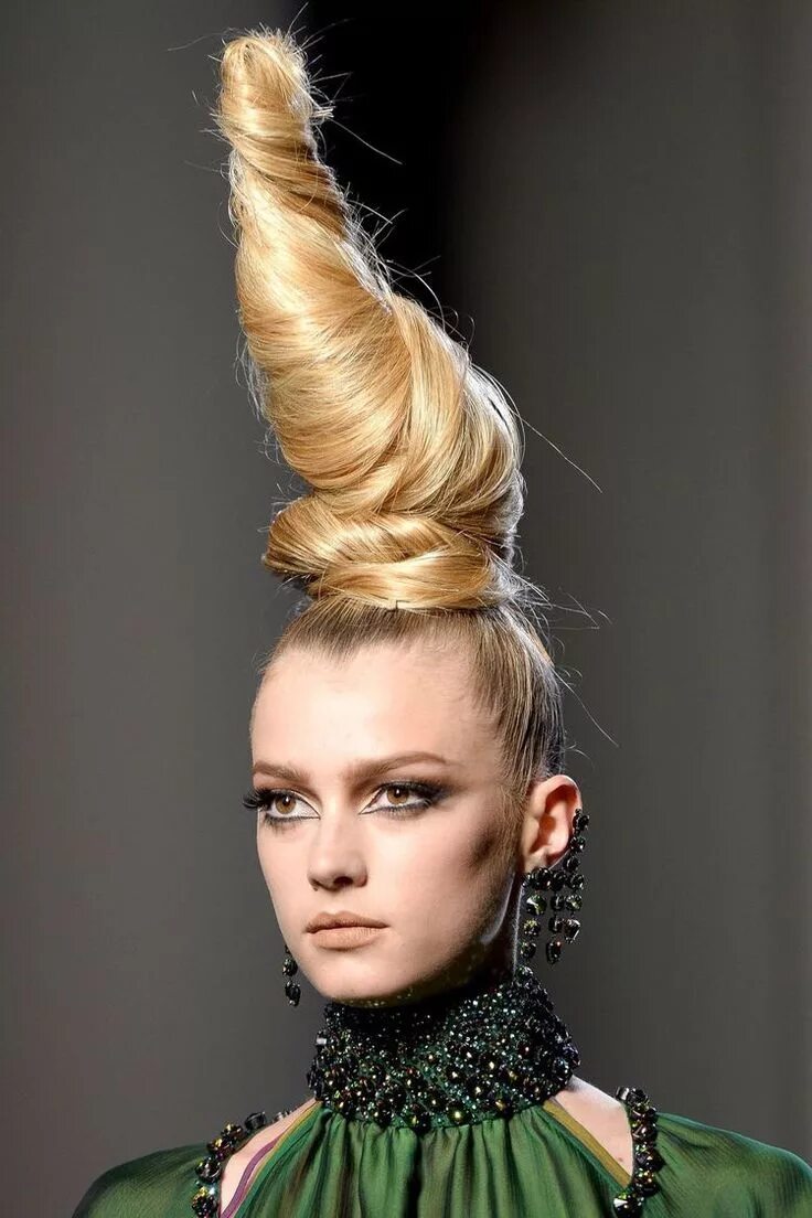 Прически на длинных волос на головах Pin on Nature Catwalk hair, Hair beauty, Editorial hair