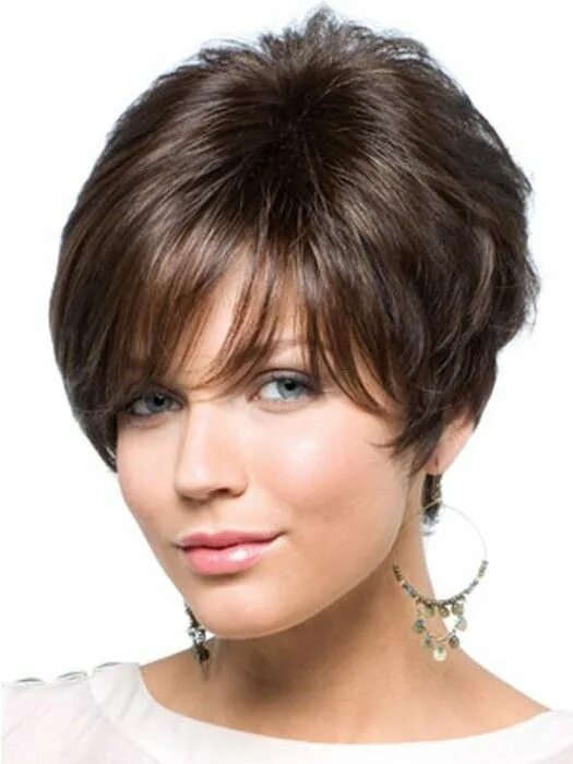 Прически на густые короткие Gia by Rene of Paris Short Wig Fine straight hair, Short straight hair, Short ha