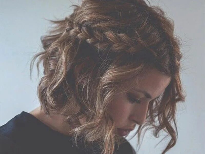 Прически на каре распущенные Прически на стрижку каре Short hair styles, Curly hair styles, Messy hairstyles