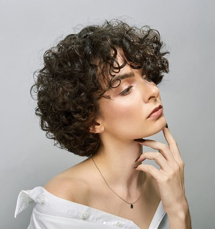 60 Most Delightful Short Wavy Hairstyles for 2024 Curly pixie hairstyles, Short 