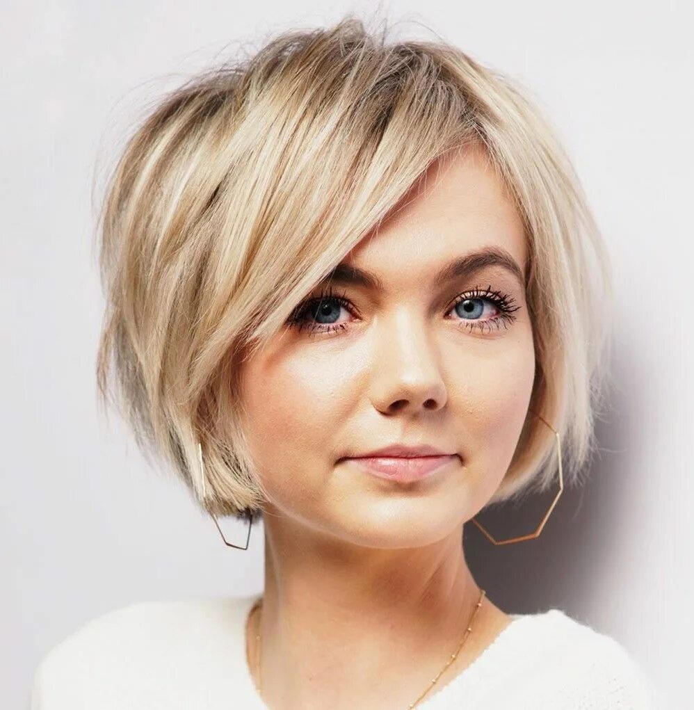 Прически на короткие волосы каре для женщин 40 Best Ideas How to Cut and Style Side Bangs in 2024 - Hair Adviser Short hair 