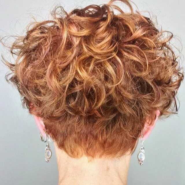 Прически на короткие волосы карвинг Pin on Pixie Short curly hairstyles for women, Short curly haircuts, Short wavy 