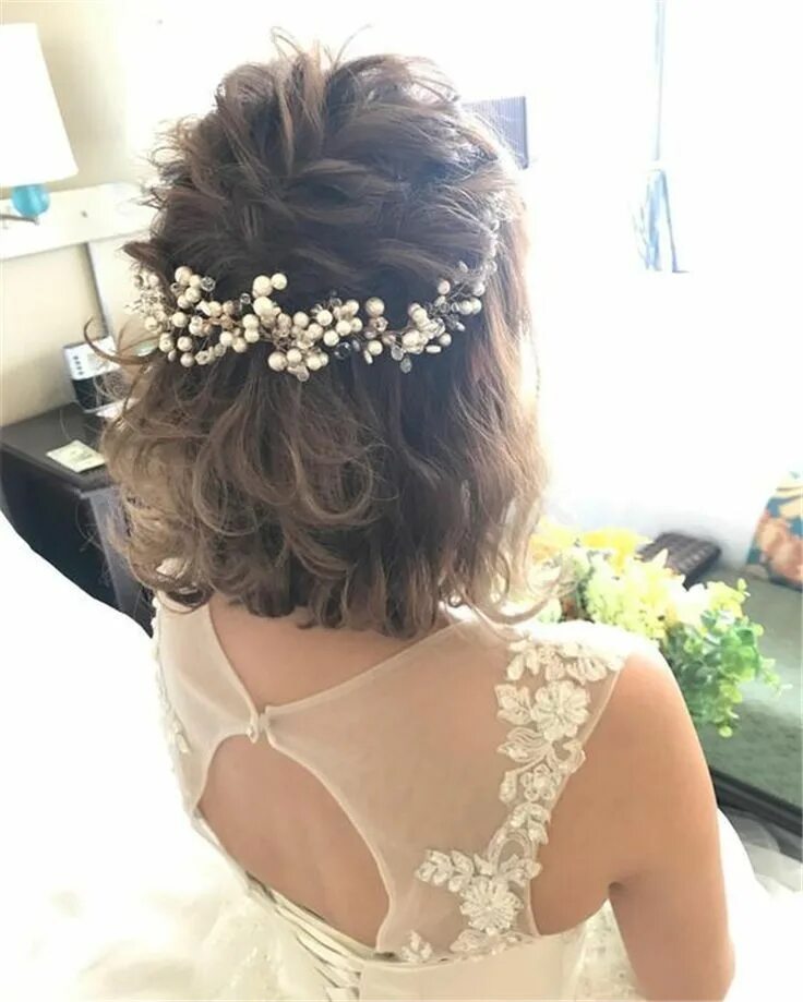 Прически на короткие волосы на роспись 50 Stunning Wedding Hairstyles That Are Perfect for Short Hair Ecemella Simple w