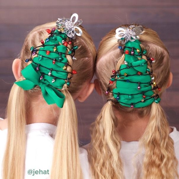 Прически на новый год средняя Christmas Tree Braids With Christmas Lights Christmas tree hair, Holiday hairsty