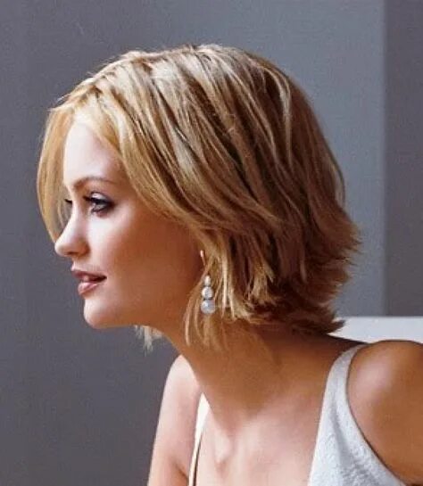 Прически на средние негустые волосы Trendy Shoulder Haircut Ideas for a Stylish Look