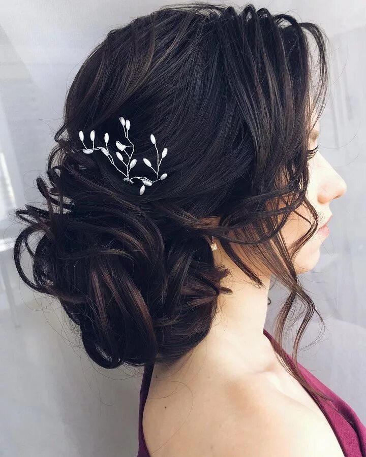 Прически на средние темные This gorgeous and unique soft updo wedding hairstyle will inspire you Wedding ha