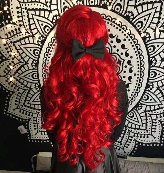 Прически на средние волосы красные волосы Red hairs Bright red hair, Red hair color, Ombre hair