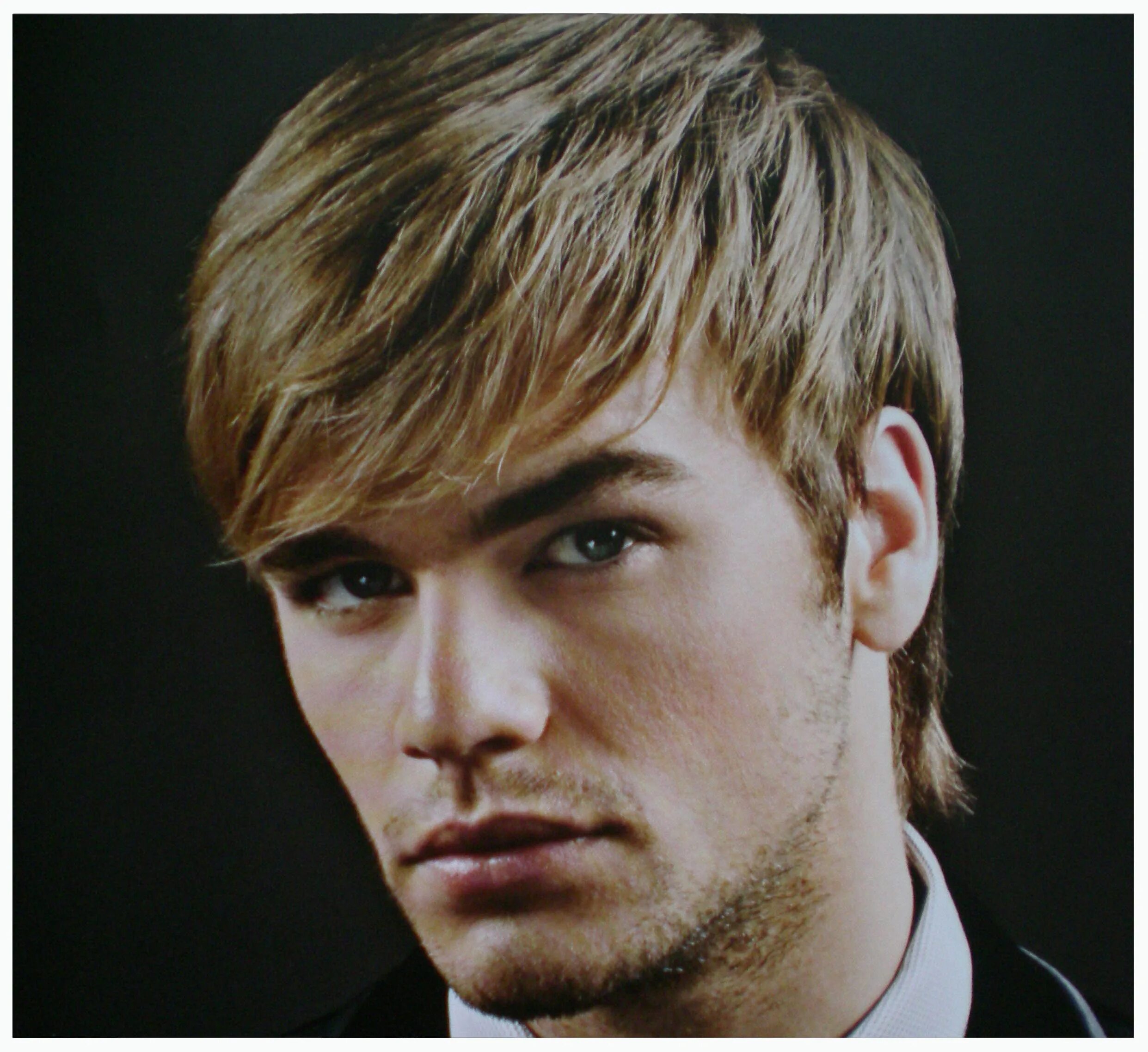 Прически на средние волосы мужские Стрижка мужская шапочка с плавным переходом (135 фото) - фото - картинки и рисун