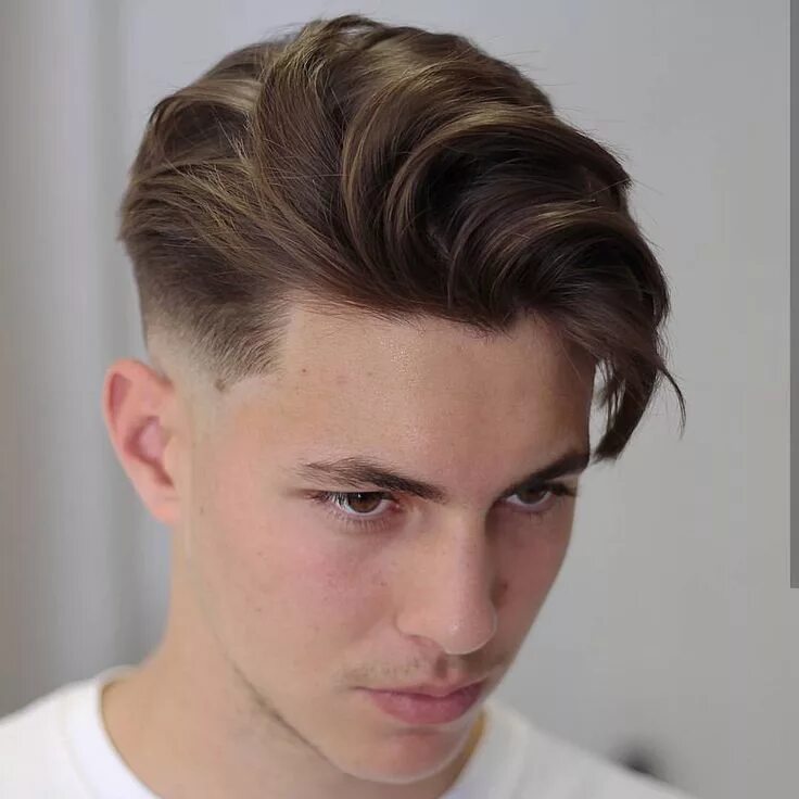 Прически на средние волосы мужские для подростков Erkek Saç Modelleri (@erkeksacmodelleri) * Fotos y vídeos de Instagram Hairstyle