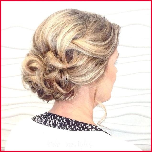 Прически на средние волосы на свадьбу маме Groom 122750 Mother Bride Hair Styles ... Mother of the groom hairstyles, Mother