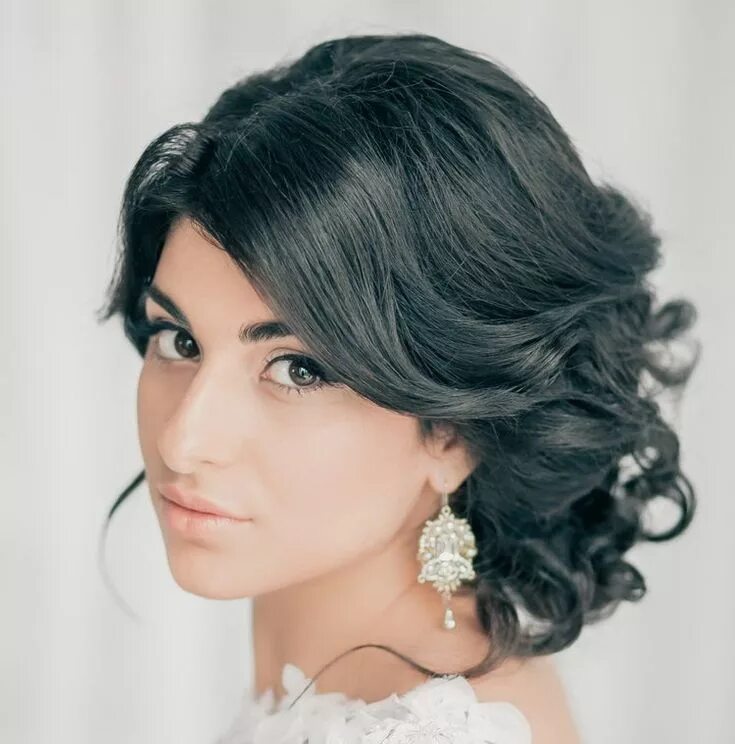 10 Glamorous Wedding Updos that You Will Love - HairPush Penteados lindos, Pente