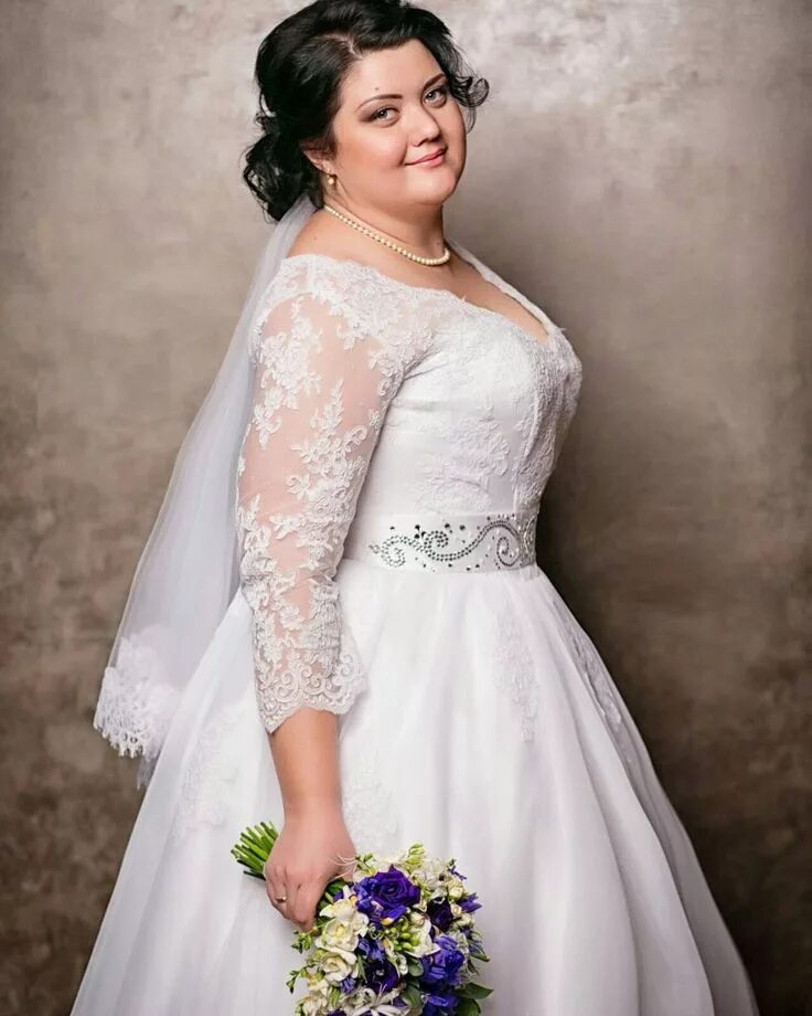 Прически на свадьбу для полных женщин Affordable Custom Plus Size Wedding Gowns from the USA Wedding dresses plus size