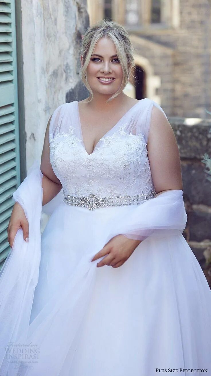 Прически на свадьбу для полных женщин Plus Size Perfection Wedding Dresses - "It’s A Love Story" Campaign Wedding Insp