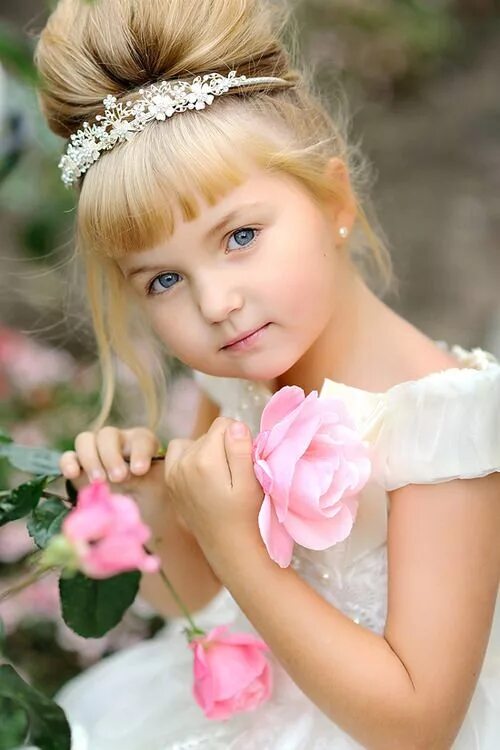 Прически на свадьбу на 10 лет ℓυηα мι αηgєℓ ♡ Flower girl hairstyles, Beautiful children, Kids hairstyles