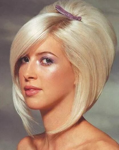 Прически на светлое каре Medium Formal Hairstyles " VIP Hairstyles Bob hairstyles, Medium hair styles, An