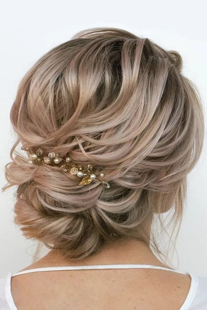 Bridesmaid Hairstyles 70 Looks 2024 Guide + Expert Tips Halflang haar opsteken m