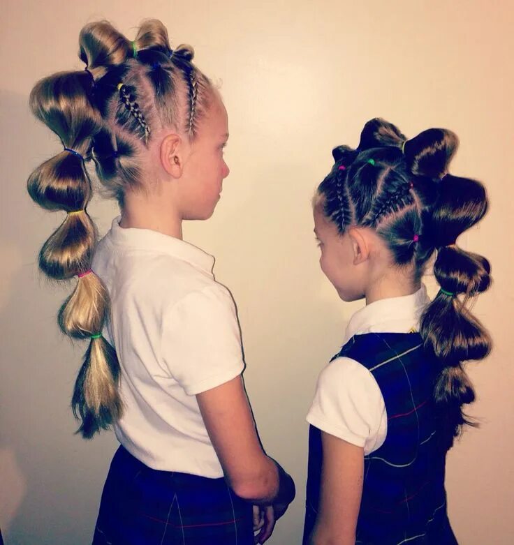 Прически на выступление в школе Girl hair dos, Wacky hair days, Dance hairstyles