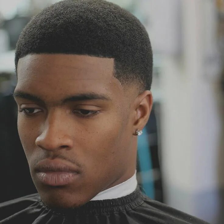 Прически негров 35 Best Taper Fade Haircuts for Black Men in 2024 Low taper fade haircut, Black 