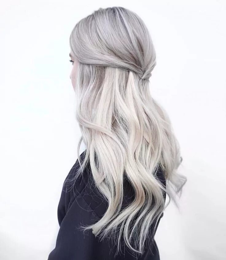 Прически пепельные волосы Pin von Roché Robarts auf HAIR Frisuren, Haar styling, Bunte haare