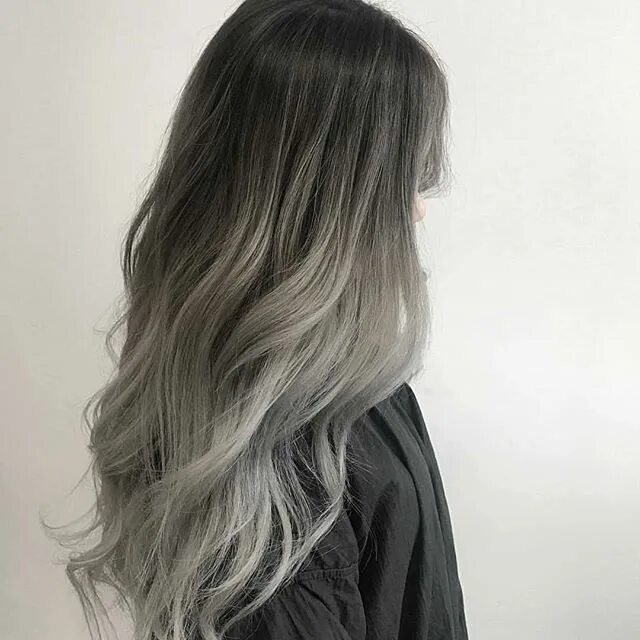 Прически пепельные волосы Grey vibes @jessmelhair Silver Hair in 2019 Hair styles, Grey ombre hair und Hai