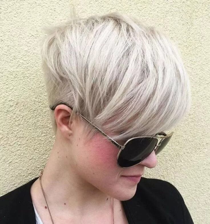 Прически пикси с длинной челкой 70 Best Pixie Cuts We Love for 2019 Edgy pixie cuts, Short hair styles pixie, Sh