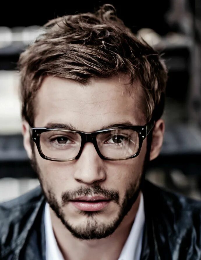 Прически под очки мужские London retro Hairstyles with glasses, Hipster mens fashion, Mens glasses