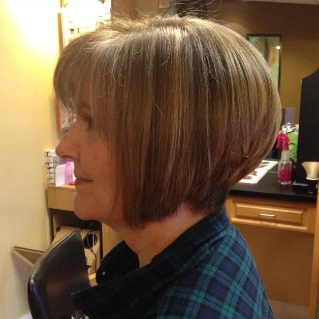 Прически после каре фото для женщин Older Women's Bob With Bangs Cool hairstyles, Short hairdos, Short bob hairstyle