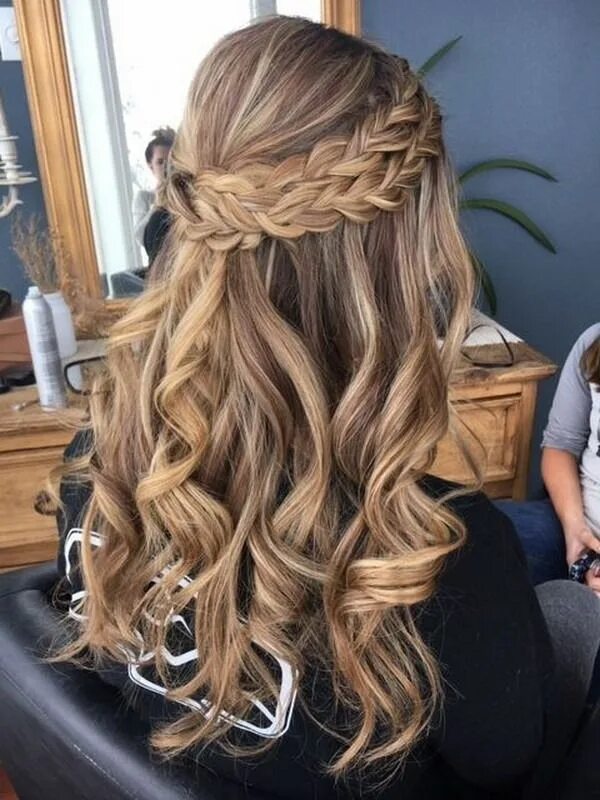 Прически последний звонок длинные волосы Top 20 Half Up Half Down Wedding Hairstyles Down curly hairstyles, Medium length