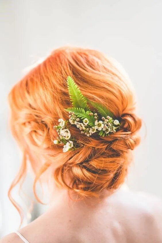 Прически рыжие волосы фото 21 fabulous brides with ginger hair (With images) Flowers in hair, Red hair brid