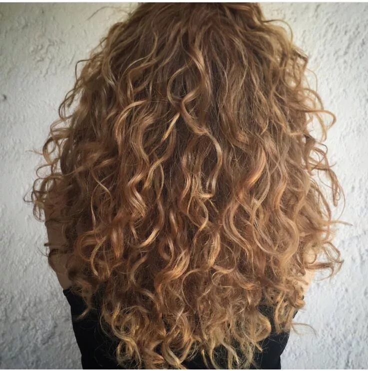 Прически с биозавивкой на длинные волосы Pin by Sofia Gomes on Hairstyles Hair styles, Curly hair styles naturally, Long 