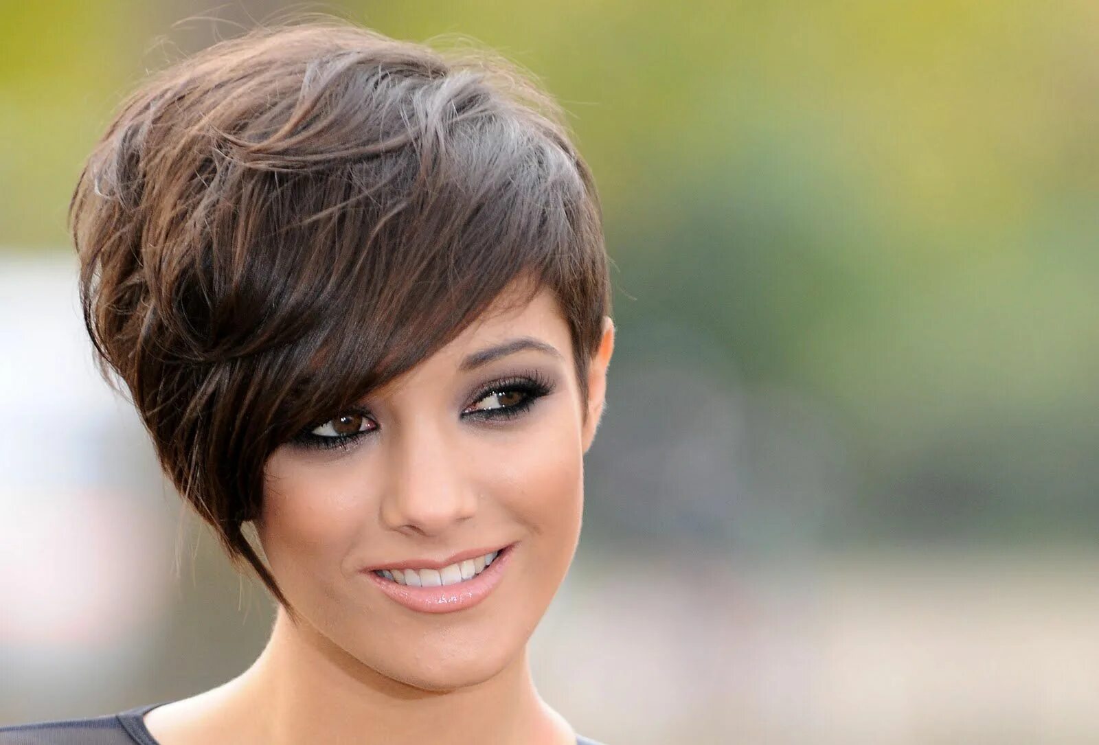 Прически с челкой женские на короткие pictures of photos - Short hairstyles for women :=- Kurzhaarfrisuren, Haarschnit