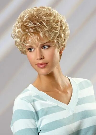 Прически с химией на короткие волосы courte bouclee effilee Synthetic wigs, Short curly wigs, Wigs