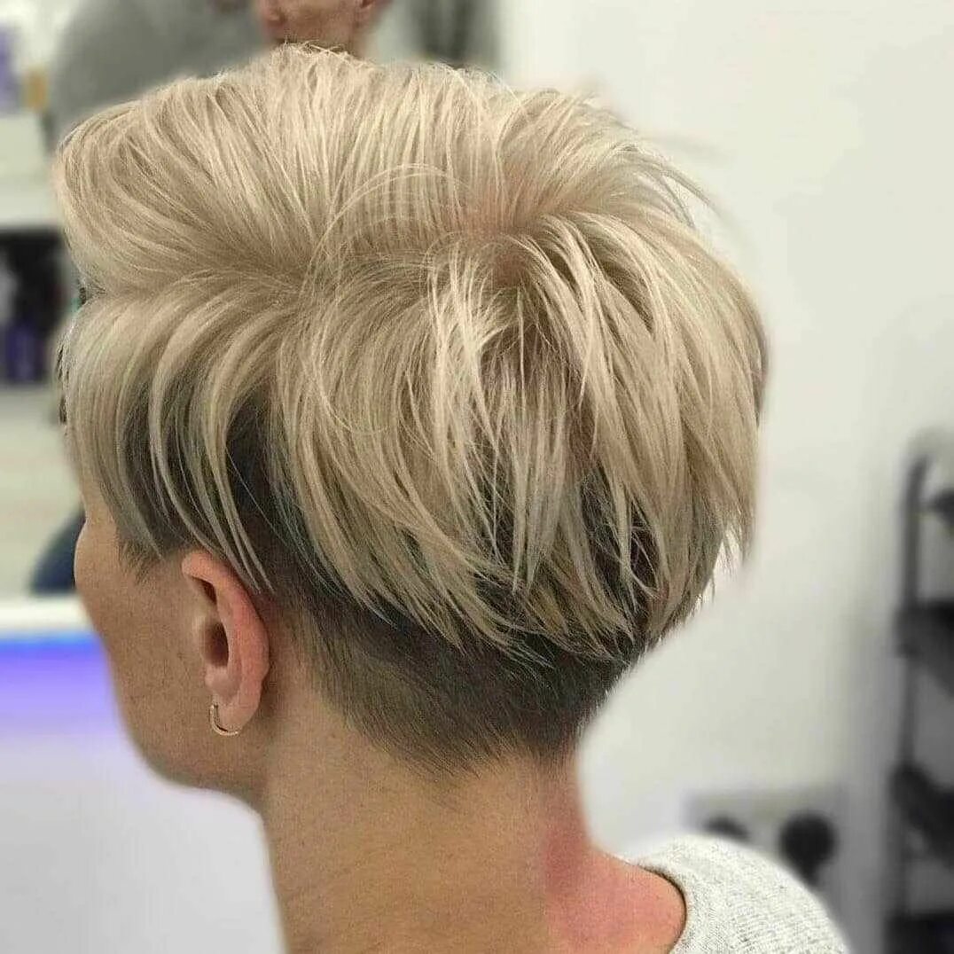 Прически с коротким затылком Pin on Short Hairstyles - Now Trending